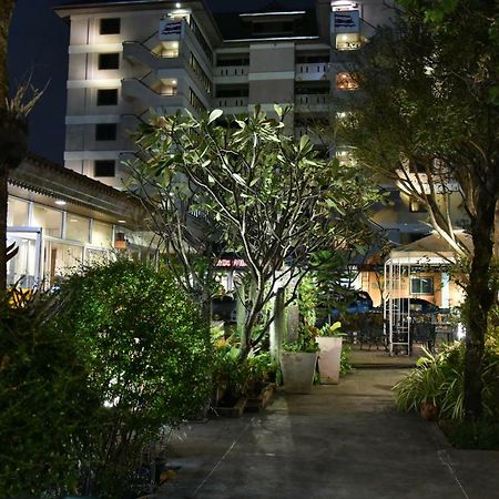 בנגקוק The Canal Hotel מראה חיצוני תמונה