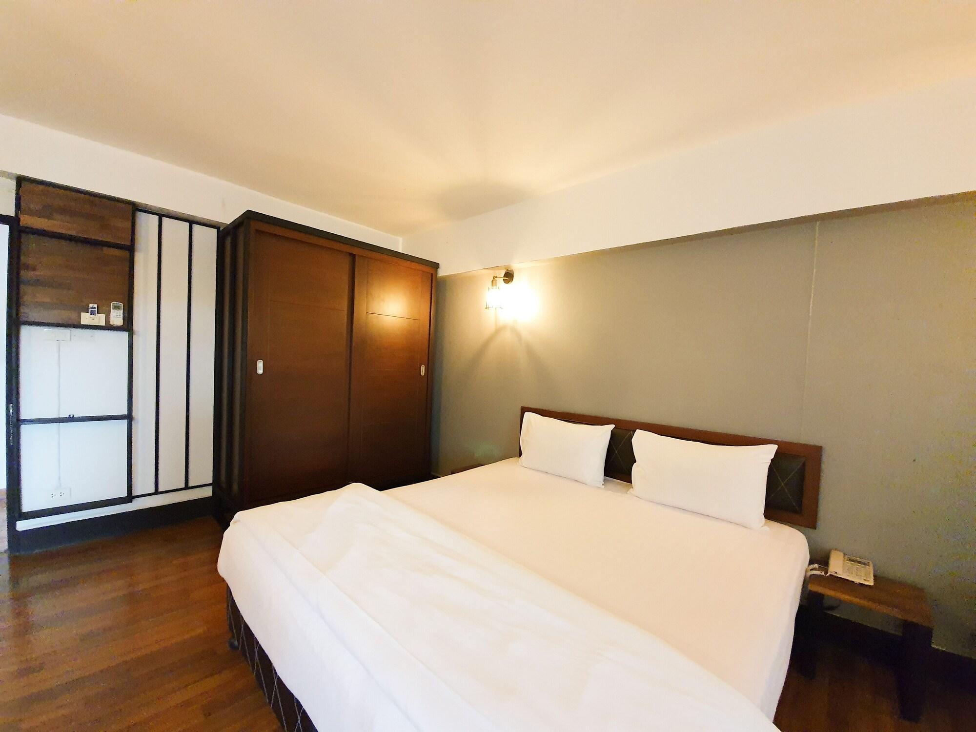 בנגקוק The Canal Hotel מראה חיצוני תמונה