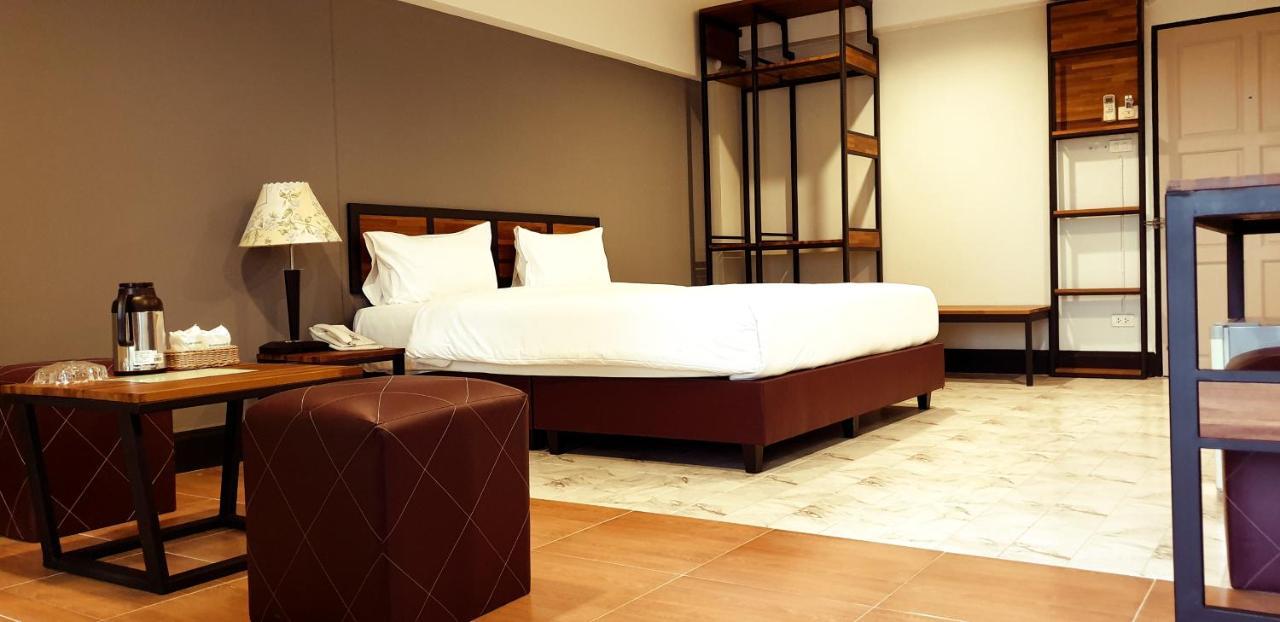 בנגקוק The Canal Hotel מראה חיצוני תמונה